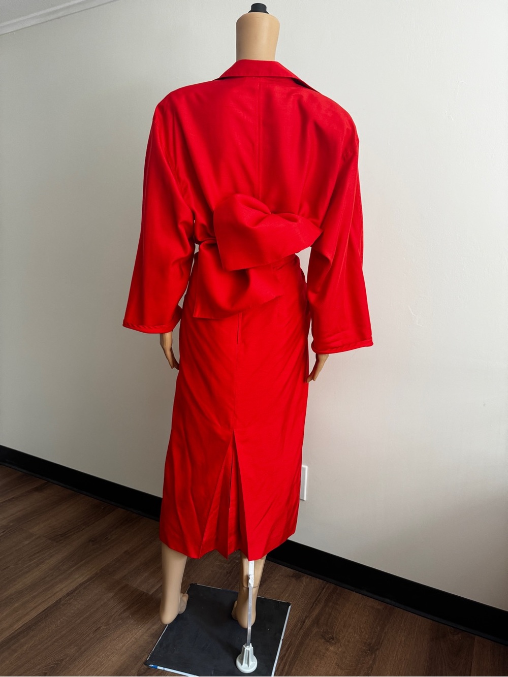 Vintage 80s Gianfranco Ferre Documented Runway Raw Silk Dress With Bow